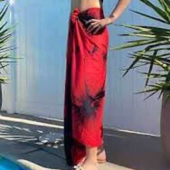 Red and Blue Swim Sarong with Tie-Dye Pattern - Picture 4 of 4